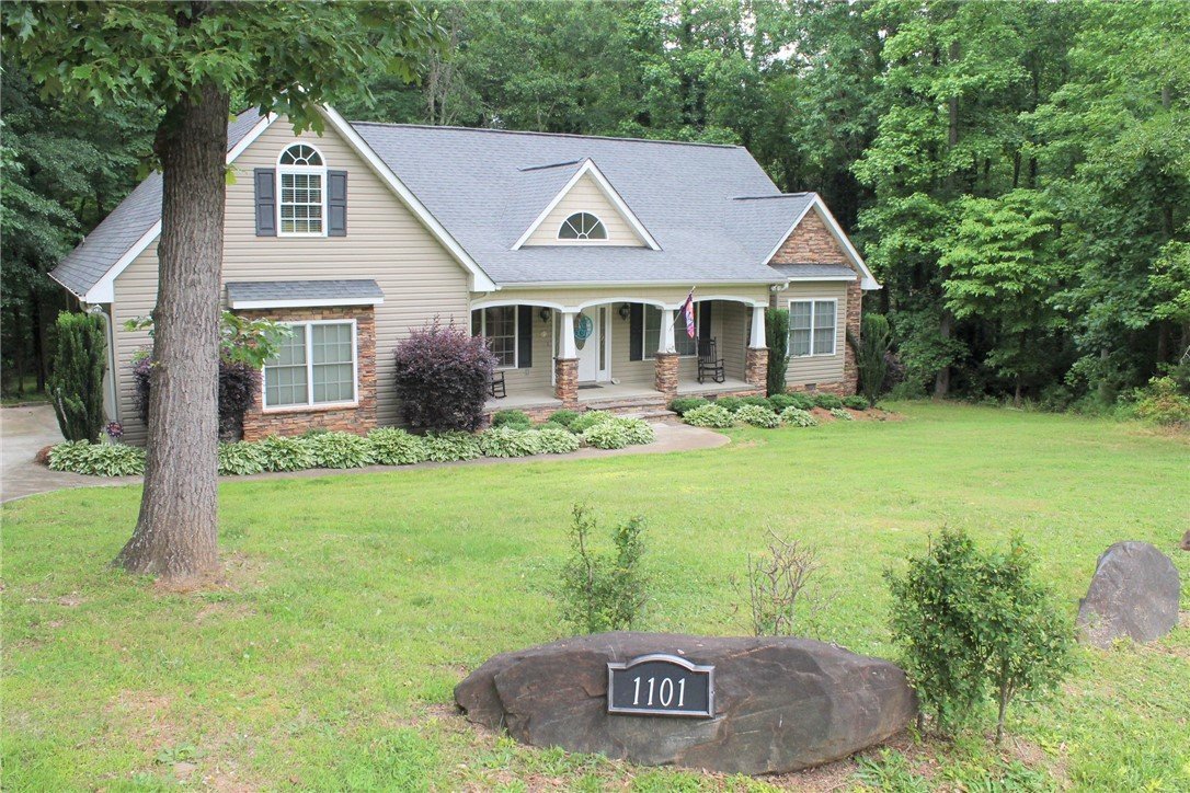 1101 Brookhollow Road