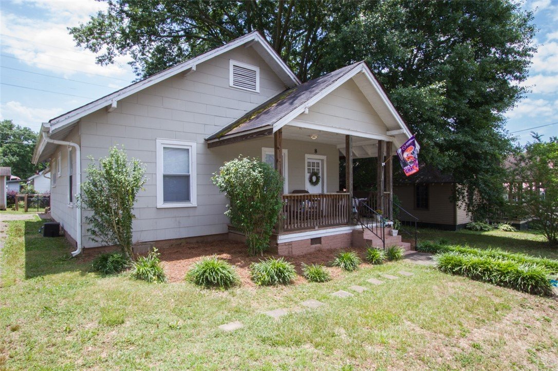 Property image 1 at 8 Iselin Street, Liberty, SC 29657
