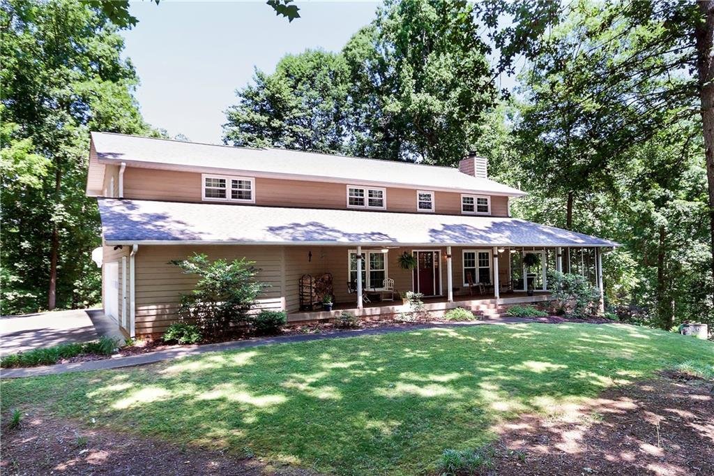 300 Shorecrest Drive