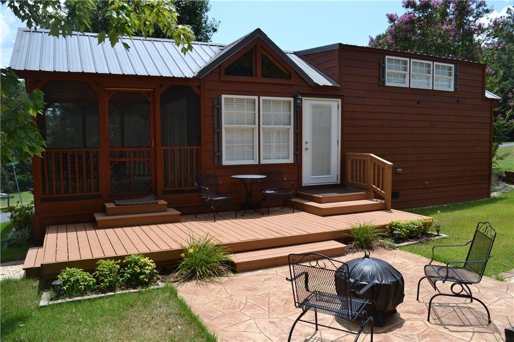 Property image 1 at 820 Fleetwood Lane, Fair Play, SC 29643