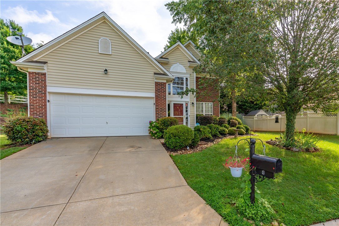 Property image 1 at 4 War Admiral Way, Greenville, SC 29617