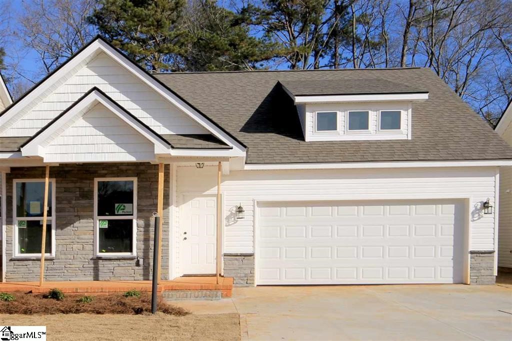 Property image 1 at 217 Magnolia Lane, Pendleton, SC 29670