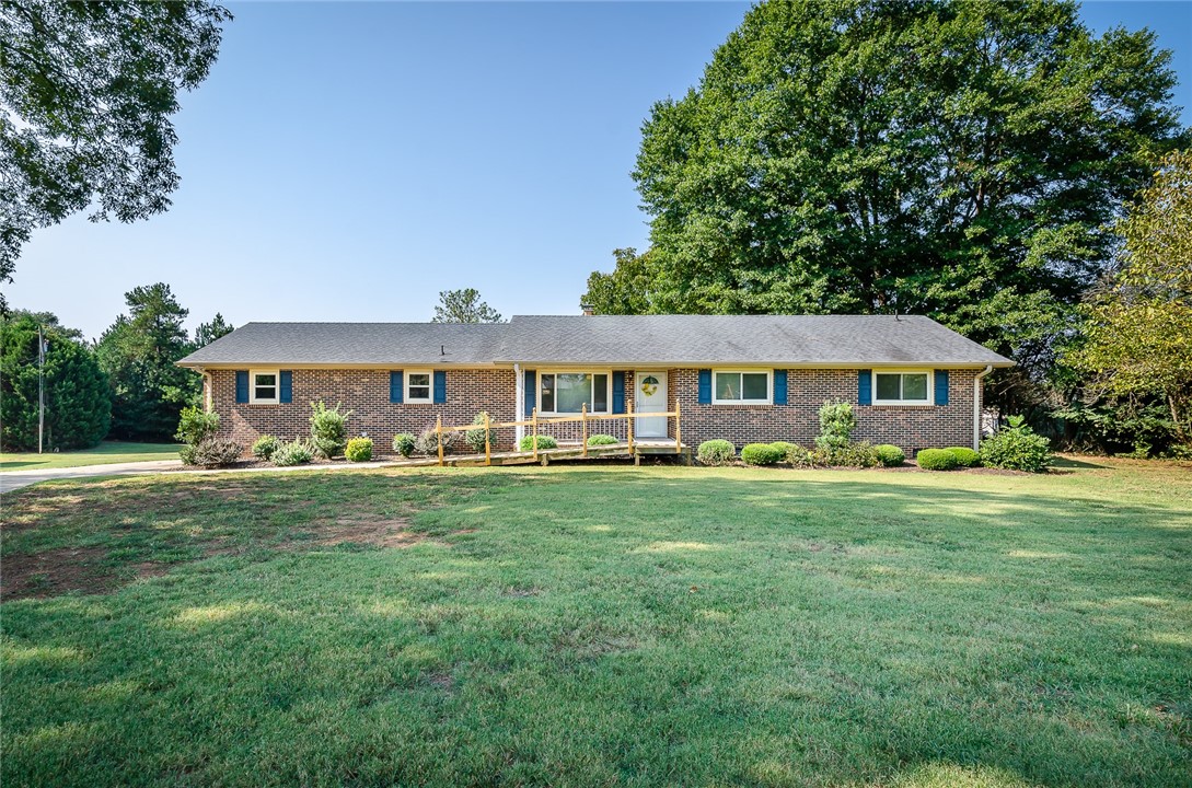 Property image 1 at 103 Princess Avenue, Anderson, SC 29621