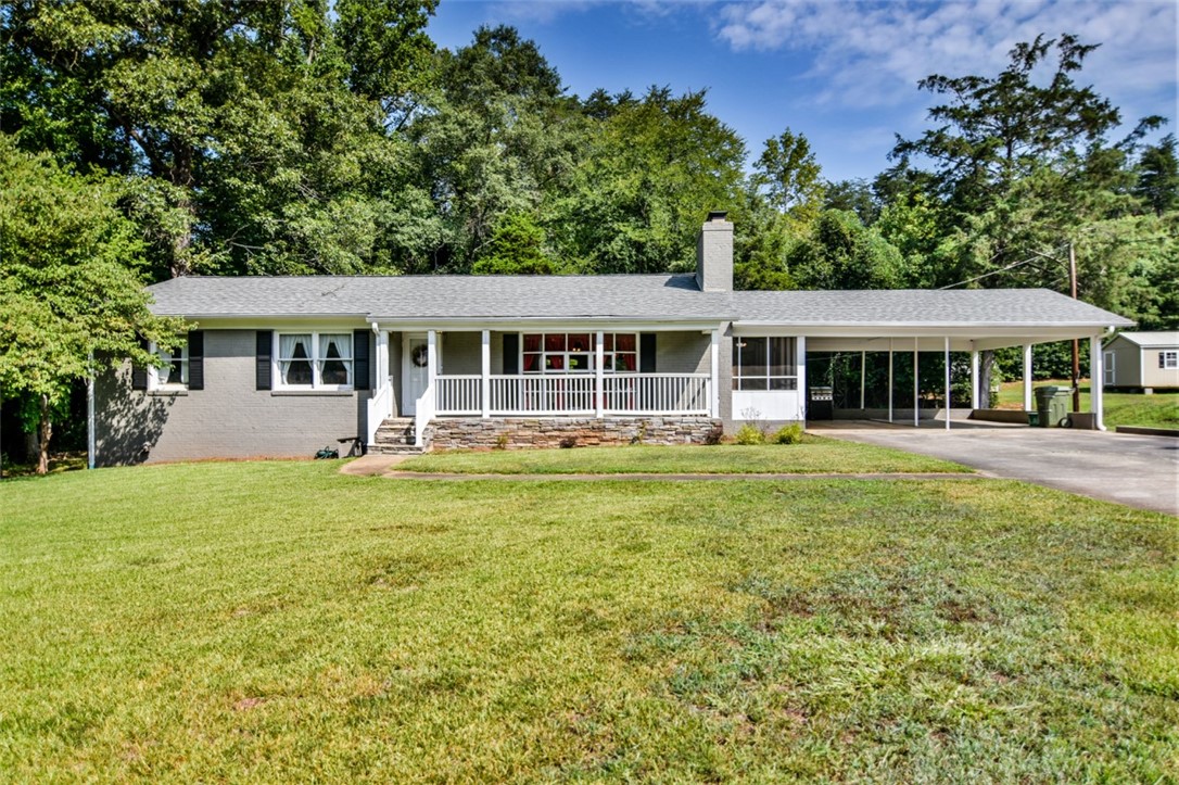 Property image 1 at 915 Brock Street, Central, SC 29630