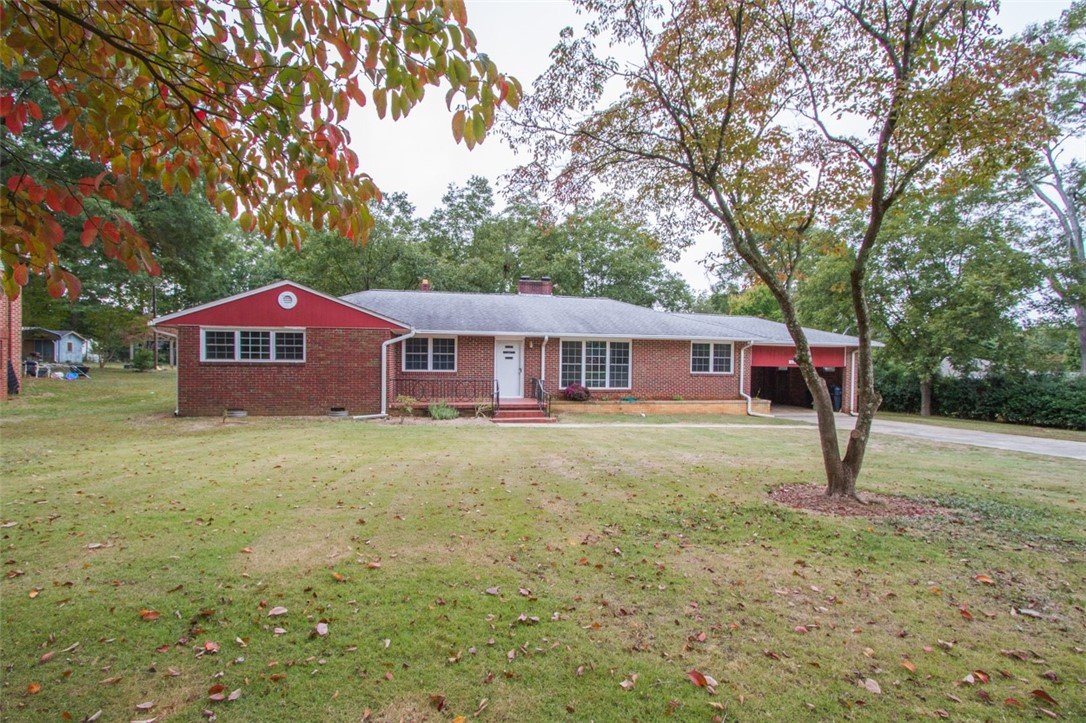 Property image 1 at 2809 Barnard E Bee Avenue, Anderson, SC 29625