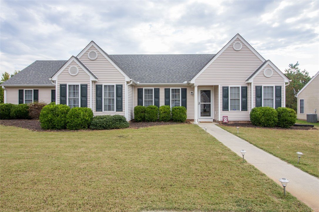 Property image 1 at 100 Raptor Court, Anderson, SC 29621