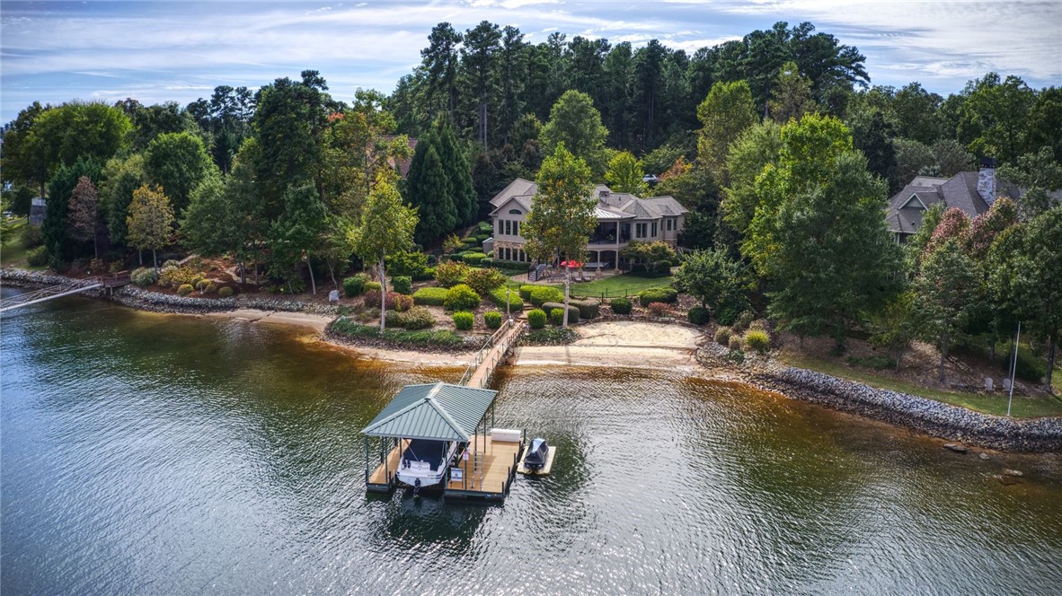 Property image 1 at 385 McCalls Drive, Salem, SC 29676