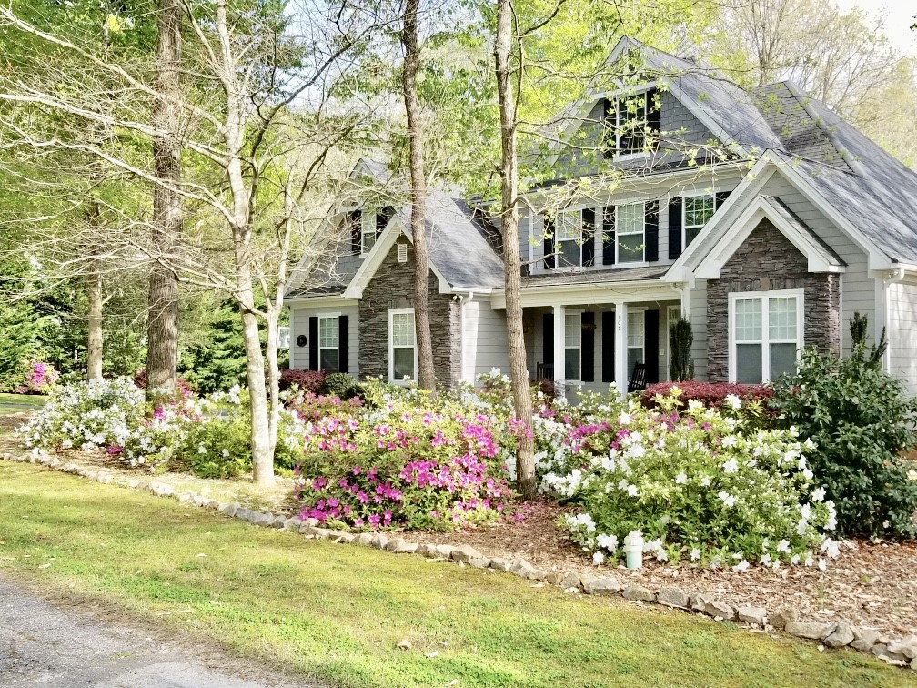 Property image 1 at 107 Pruitt Street, Pendleton, SC 29670