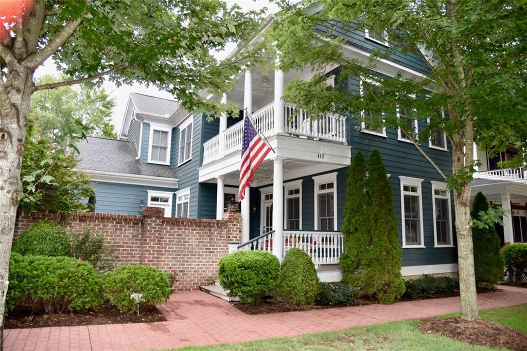 413 Village Walk Lane