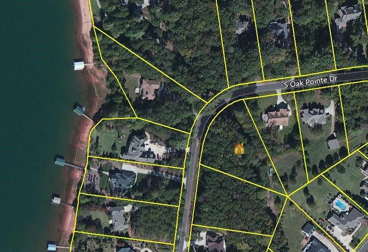 153 S Oak Pointe Drive