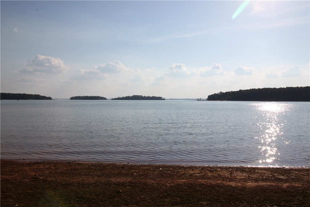 Property image 1 at 10 Hartwell Villas, Anderson, SC 29626