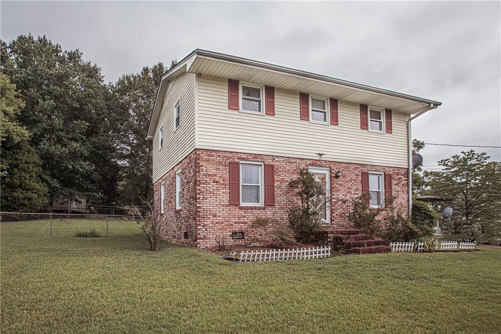 Property image 1 at 107 Kaye Street, Easley, SC 29640