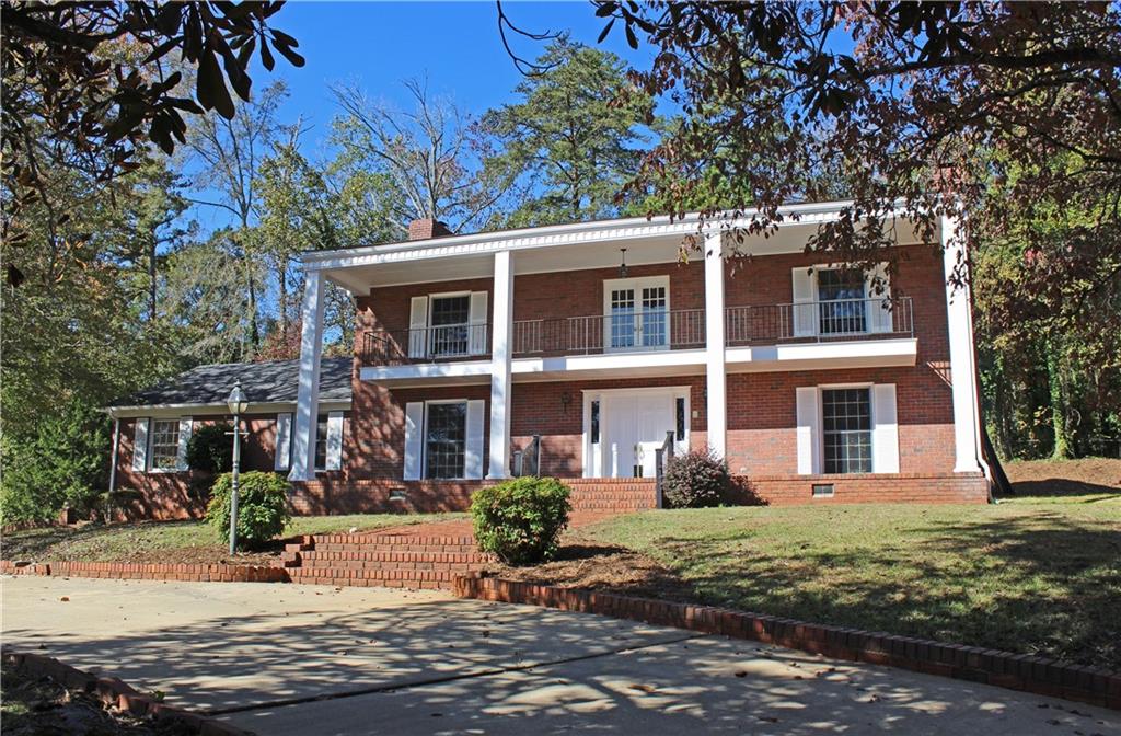 Property image 1 at 4005 Woodbury Road, Seneca, SC 29672