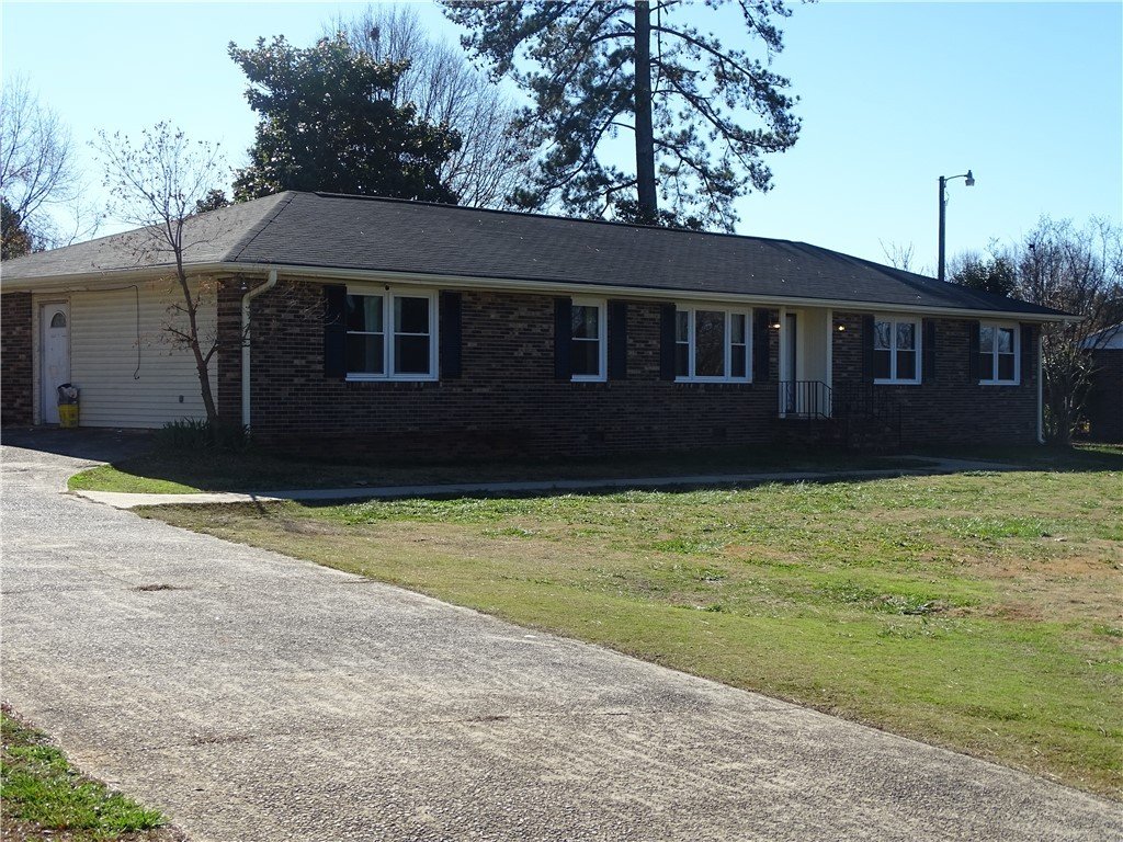 Property image 1 at 205 Pine Bark Road, Anderson, SC 29625
