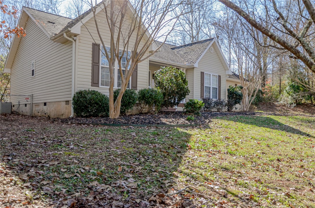 Property image 1 at 208 Redbud Street, Seneca, SC 29672