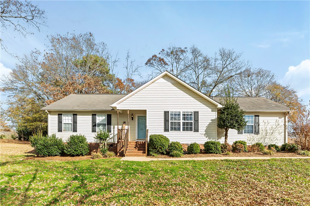 Property image 1 at 107 Shoalview Drive, Anderson, SC 29625