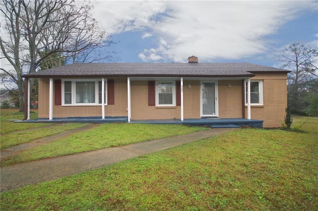 Property image 1 at 307 Elm Street, Pendleton, SC 29670
