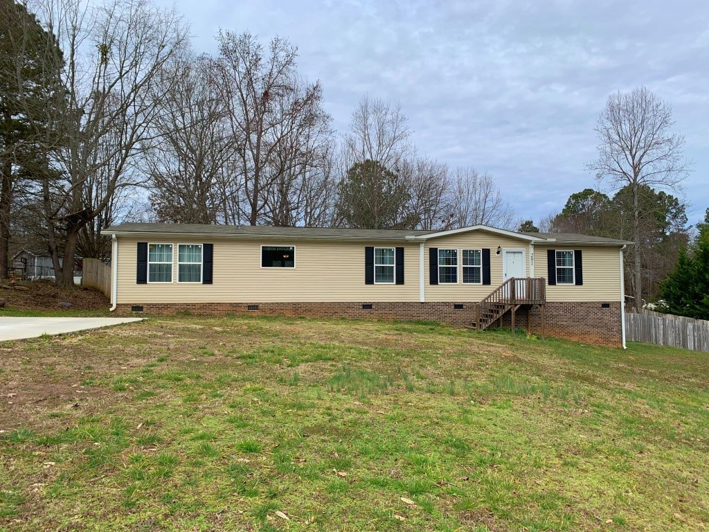 Property image 1 at 201 Chaparral Way, Easley, SC 29640