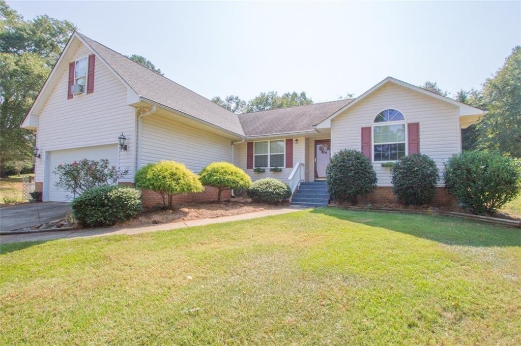 1105-A Versailles Avenue