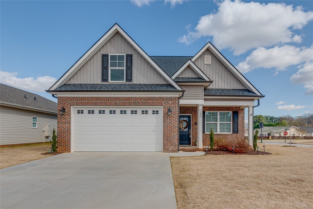 Property image 1 at 100 Tupelo Lane, Easley, SC 29642