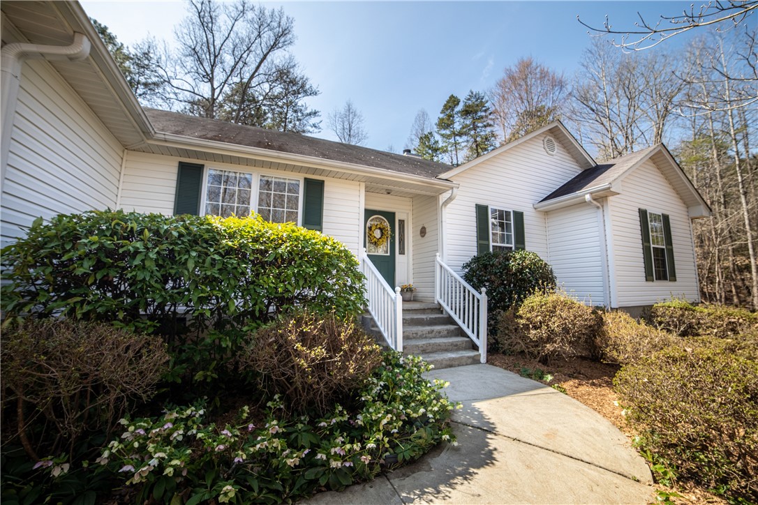 Property image 1 at 315 Pin Du Lac Road, Central, SC 29630