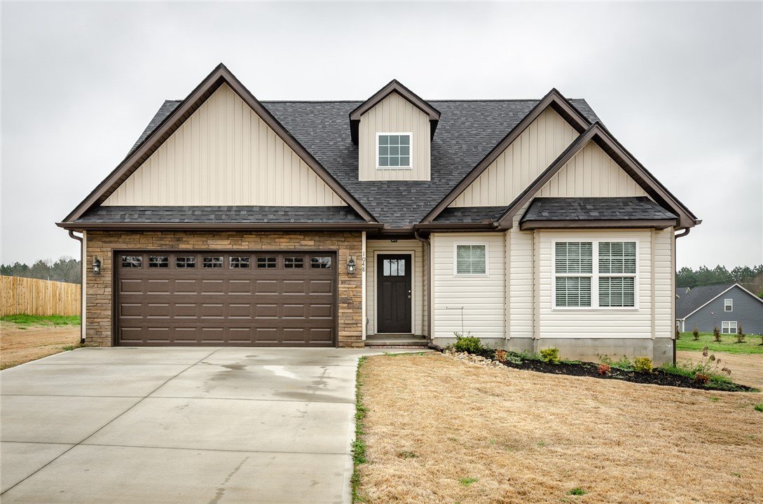 Property image 1 at 1048 Stoneham Circle, Anderson, SC 29626