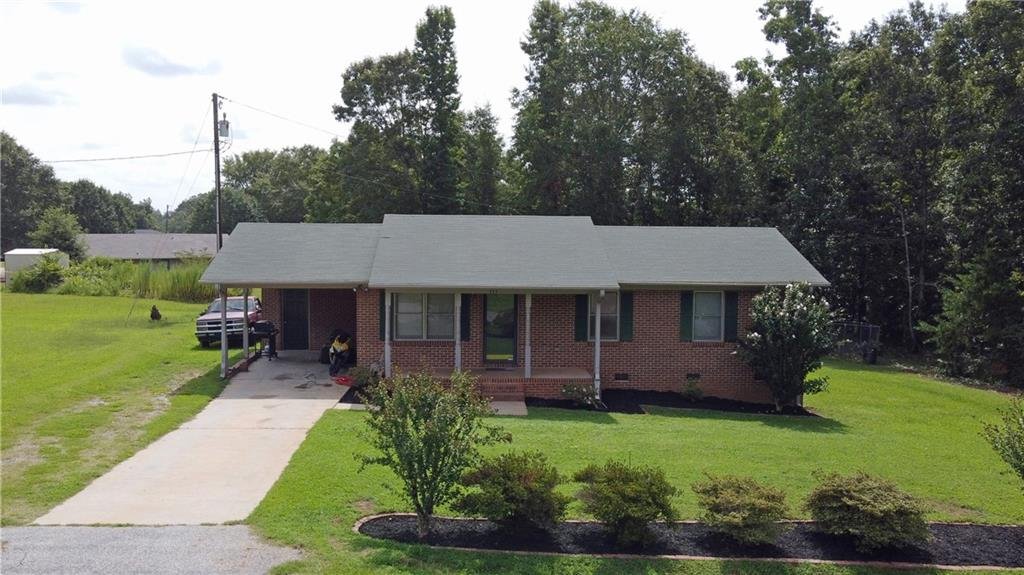 Property image 1 at 00 Glen Road, Seneca, SC 29678