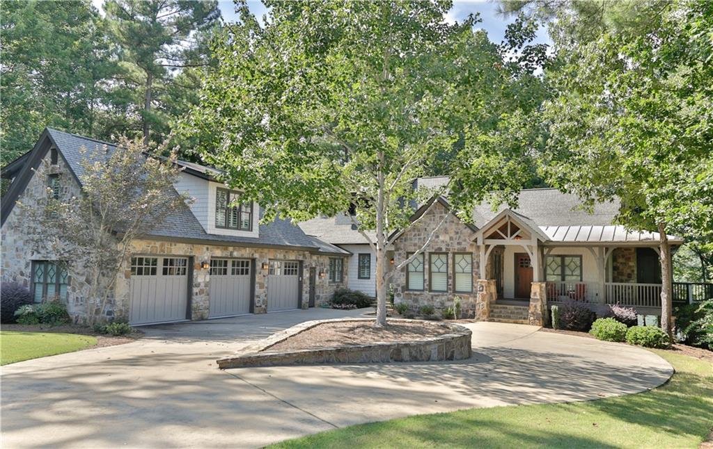 115 Belle Oaks Court