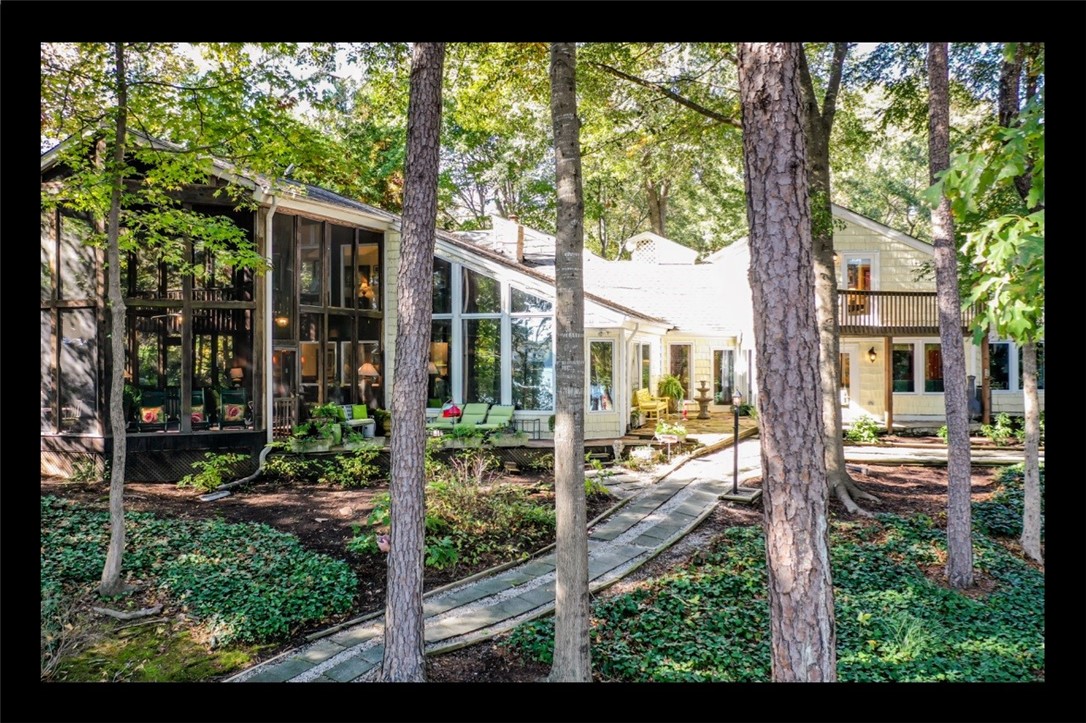 Property image 1 at 503 Carnes Point Road, Fair Play, SC 29643