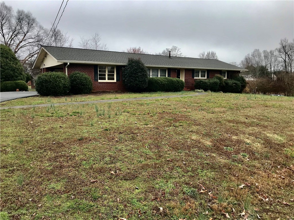 Property image 1 at 203 Joan Drive, Easley, SC 29642