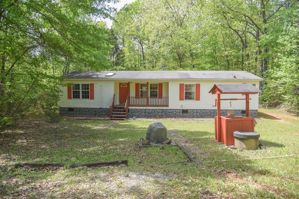 576 Lake Forest Drive