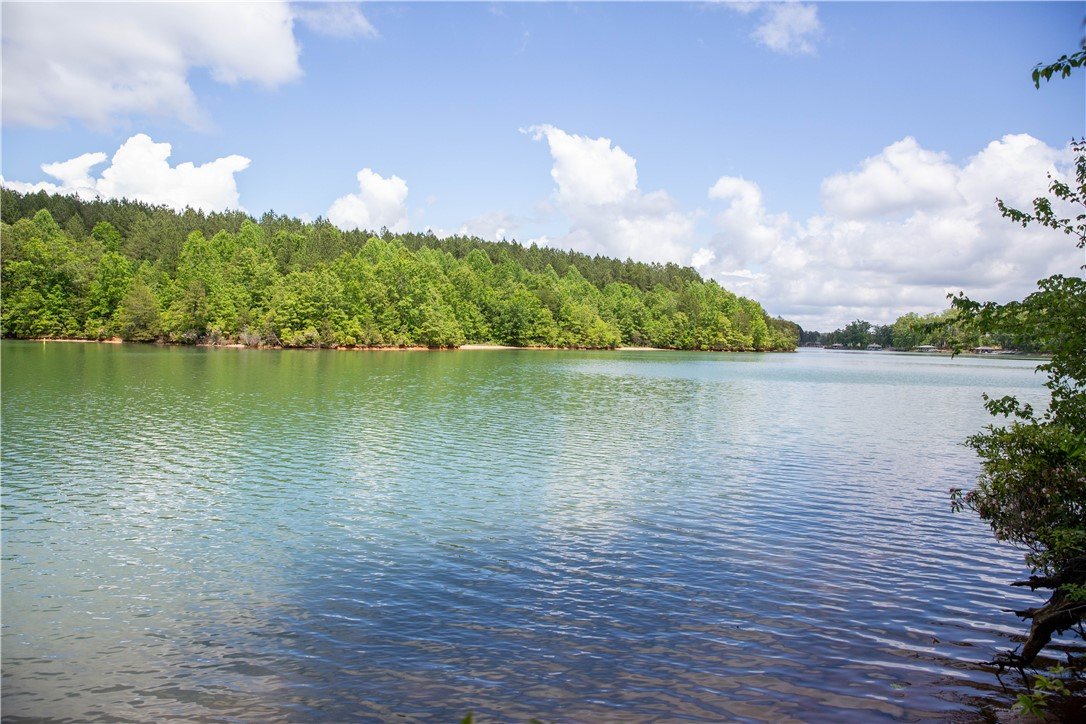 Lot 9 Spring Hollow Bark Shed Trail