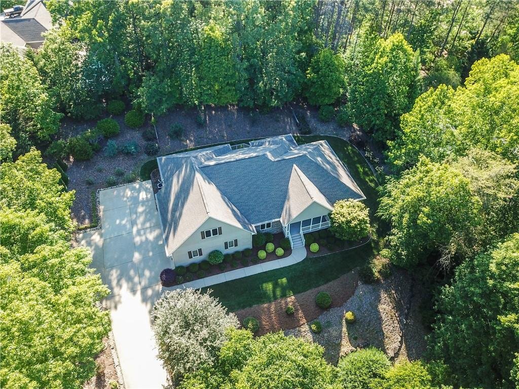 115 S Oak Pointe Drive