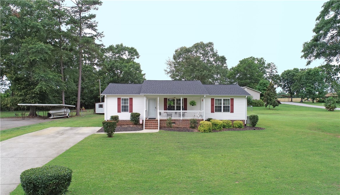 Property image 1 at 100 Ridge Drive, Williamston, SC 29697