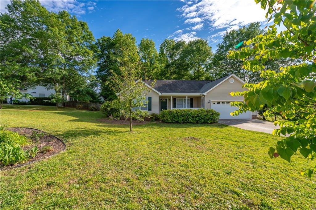 Property image 1 at 103 Mallard Lane, Anderson, SC 29625