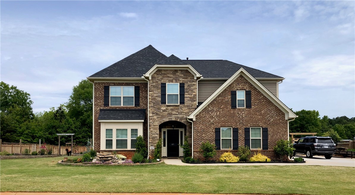 Property image 1 at 611 Meadows Lane, Easley, SC 29642