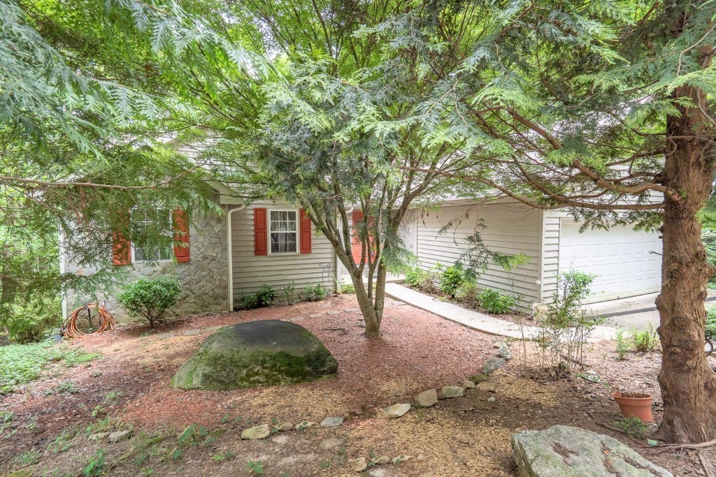 125 Fairway Woods Drive