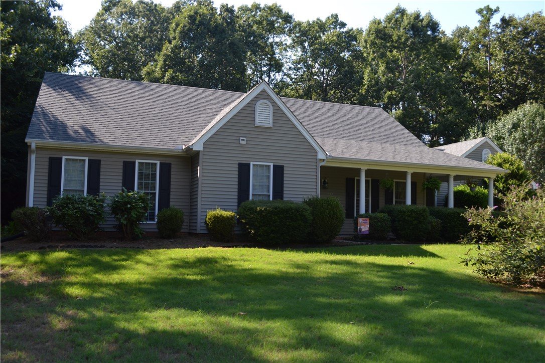 Property image 1 at 506 Lakeside Drive, Anderson, SC 29621