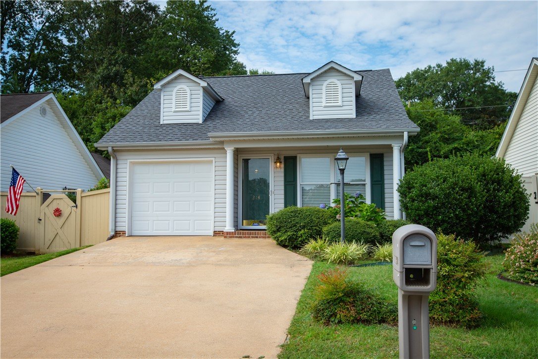 Property image 1 at 214 Londonberry Drive, Anderson, SC 29621