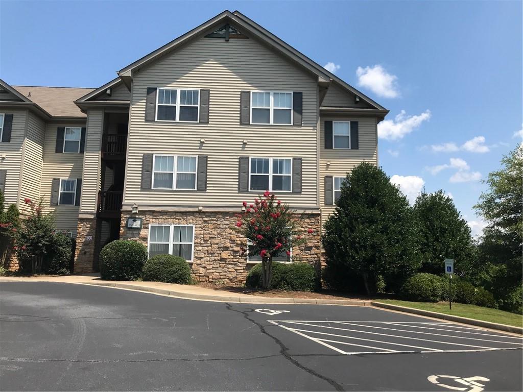 Property image 1 at 1621 Harts Ridge Drive, Seneca, SC 29678