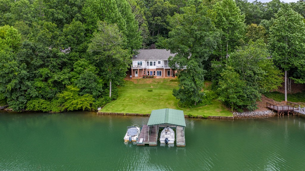 308 Shorecrest Drive