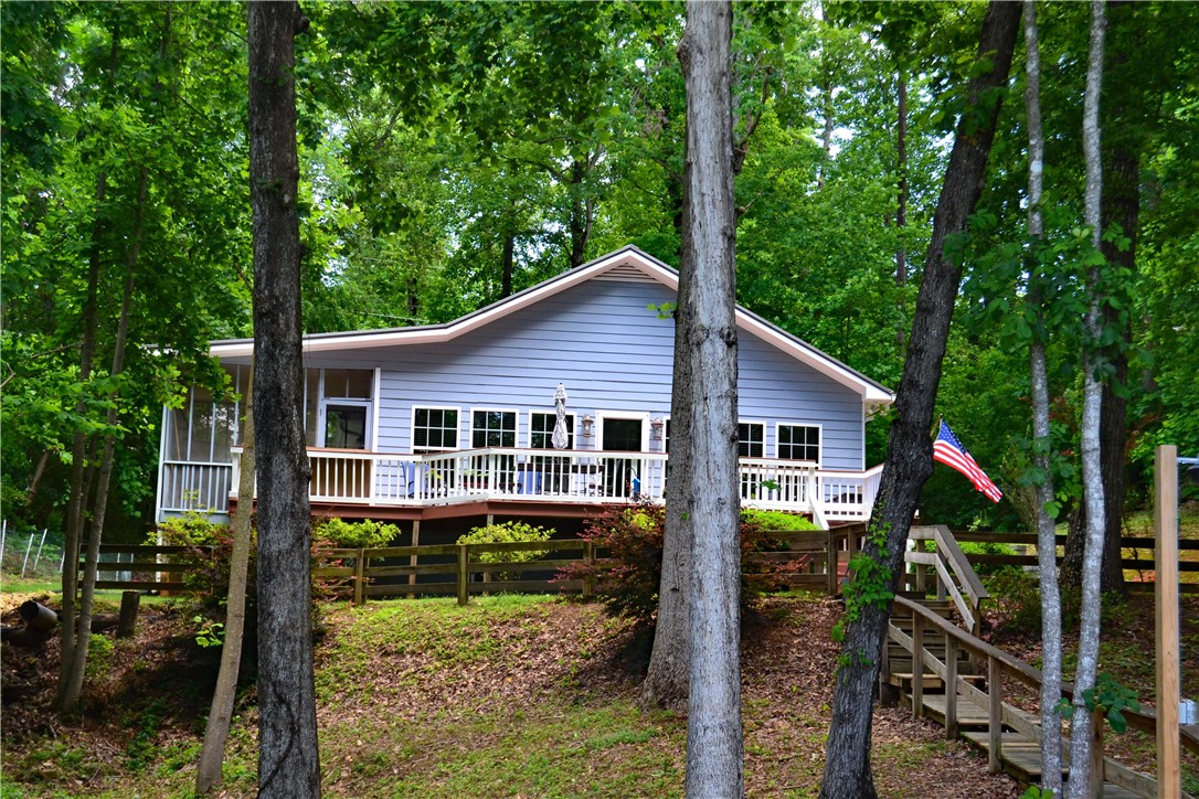 Property image 1 at 125 Bow Court, Lavonia, GA 30553