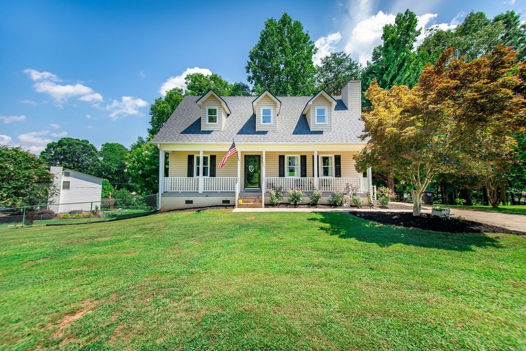 Property image 1 at 527 Hillandale Road, Liberty, SC 29657