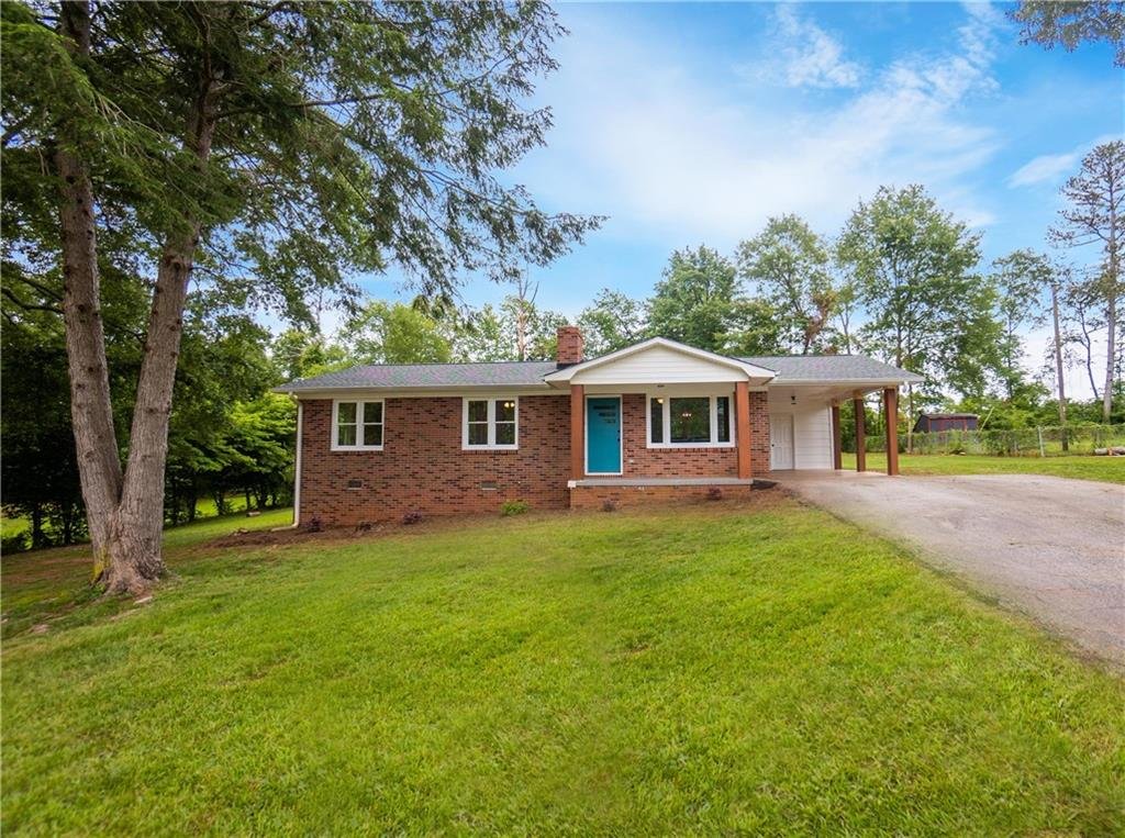 Property image 1 at 108 Brookwood Drive, Seneca, SC 29678