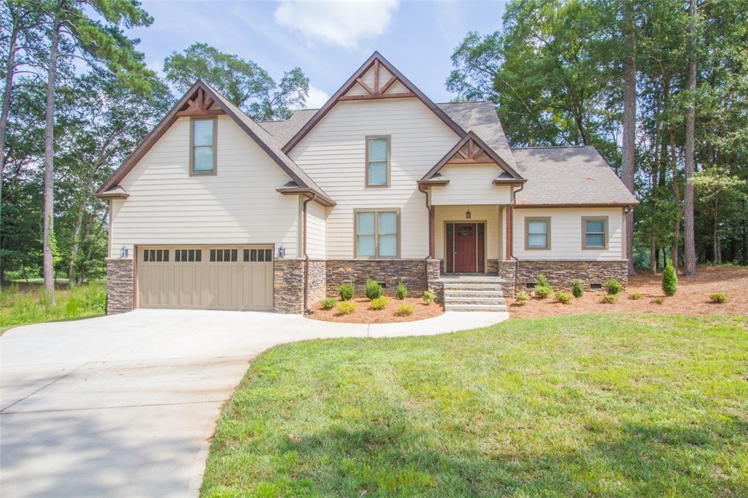 Property image 1 at 426 Deerwood Road, Anderson, SC 29621