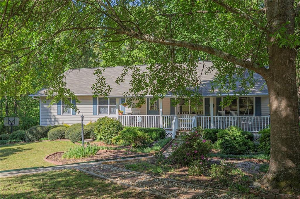 Property image 1 at 203 Lakefront Road, Townville, SC 29689