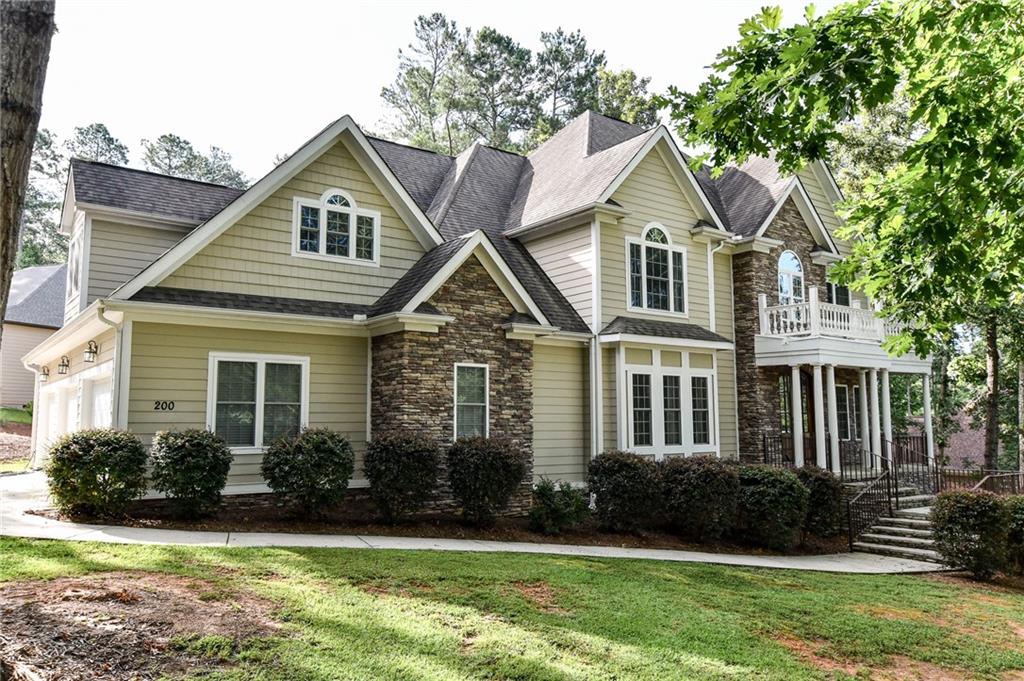 Property image 1 at 200 Oak Glen Court, Seneca, SC 29672