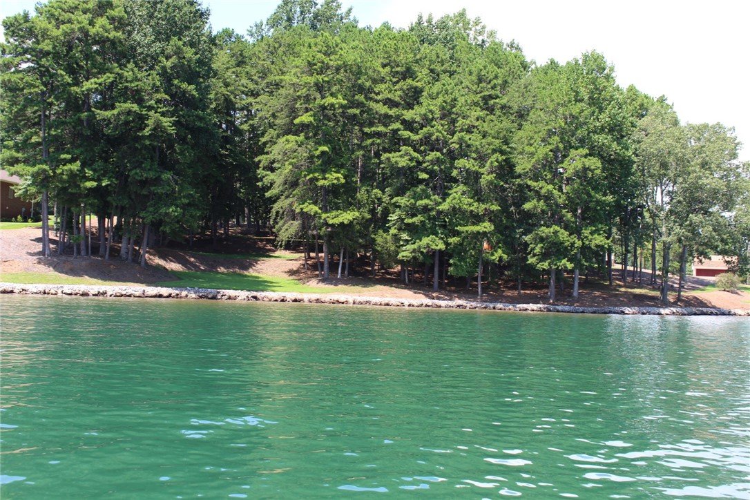 Lot 2 Lakeside Drive