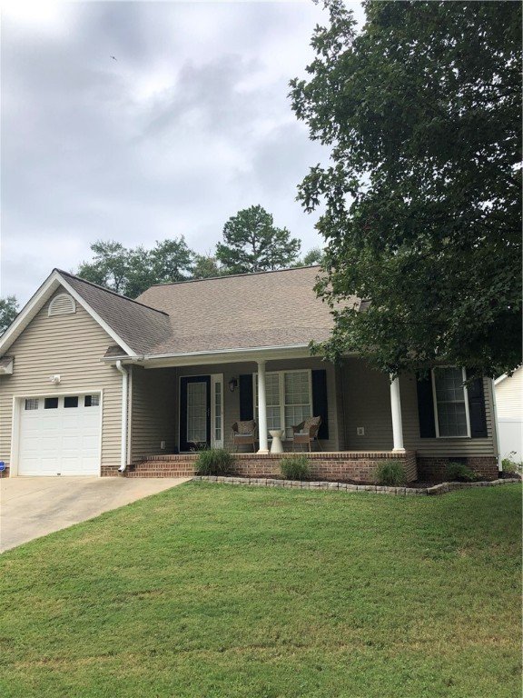 Property image 1 at 133 Grand Oak Circle, Pendleton, SC 29670