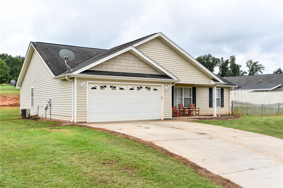 Property image 1 at 103 Claridge Place, Belton, SC 29627